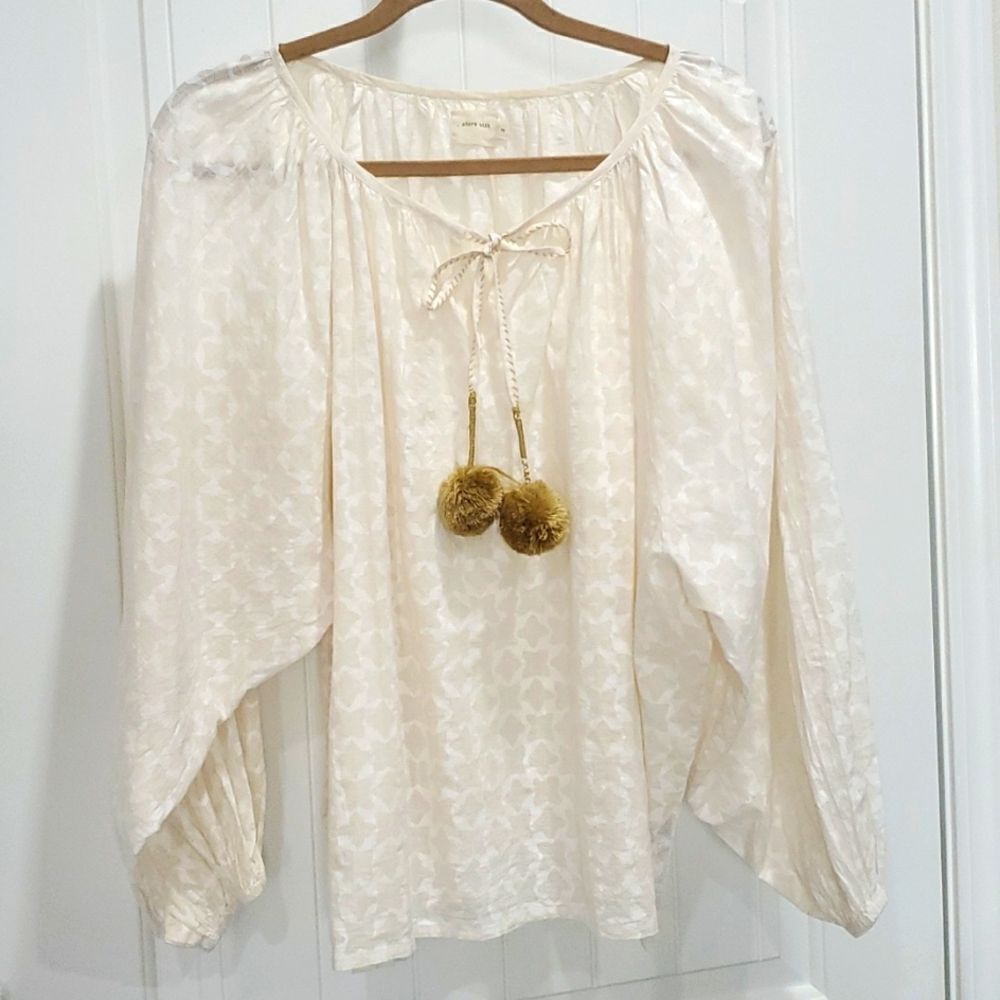 Share with.....Cream color Women’s Peasant Blouse, Size 2
